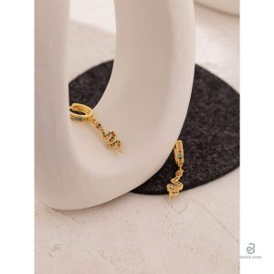 Bijoux serpent en or, éclat de diamants multicolores