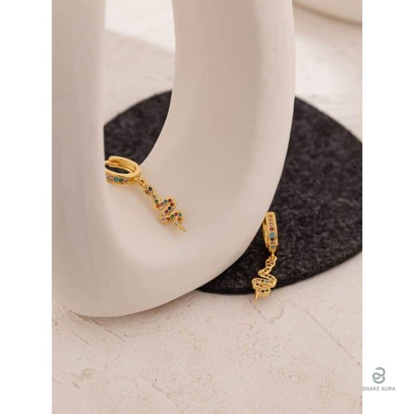 Bijoux serpent en or, éclat de diamants multicolores