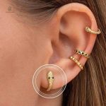 Boucles d'oreilles serpent raffinées en or