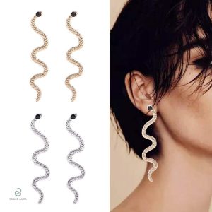 Bijoux tendance : boucles d'oreilles serpent pour un style unique