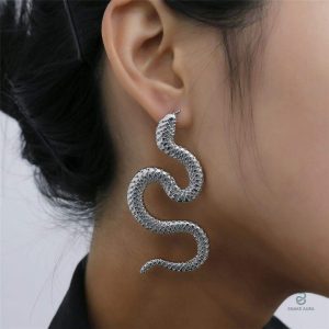 Boucles d'oreilles serpent en argent, design élégant et unique
