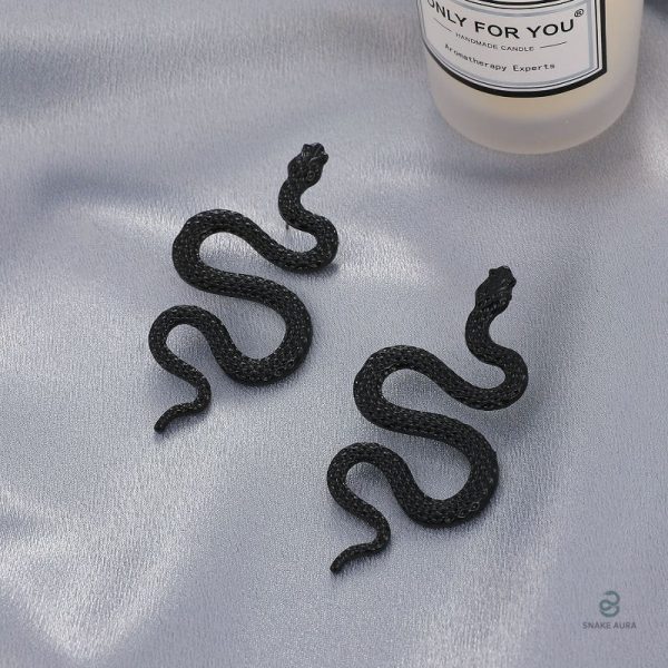 Boucles d'oreilles serpent style gothique en noir