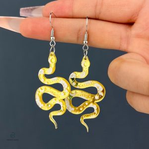 Accessoire mode : boucles serpent en couleur jaune vibrante