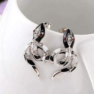 Boucles d'oreilles argent serpent ornées de pierre rubis