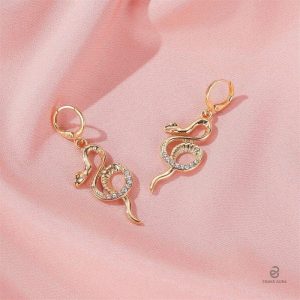 Bijoux enroulés inspirés de serpents en or jaune