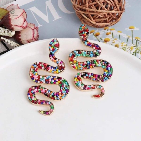 Boucles d'oreilles en forme de serpent, perles aux couleurs variées