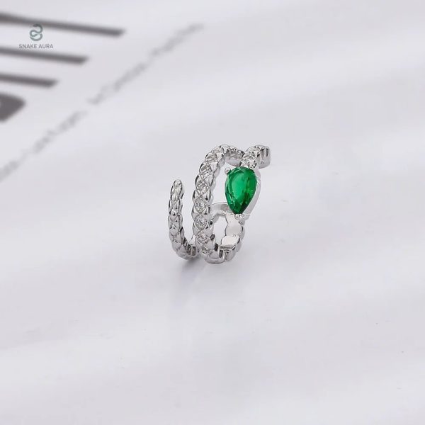 Bijoux serpent argenté en forme ronde pour un style unique
