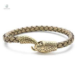 Bracelet serpent en cuir beige doré élégant et moderne