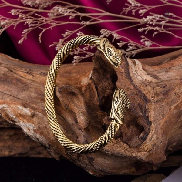 Bracelet Serpent en Or, design Viking avec têtes stylisées