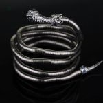Bracelet serpent enroulé pour un look audacieux
