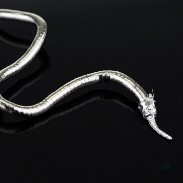 Bracelet serpent en métal minimaliste