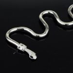 Bracelet serpent chic, accessoire tendance