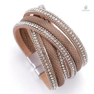 Accessoire en cuir, design peau de serpent