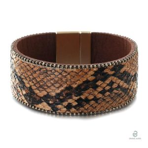 Accessoire mode serpent avec design en peau marron