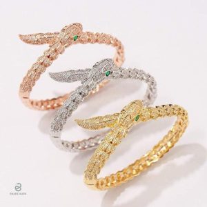 Bracelet serpent avec yeux verts, design unique