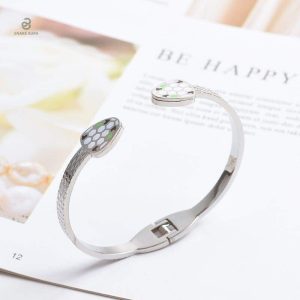 Bracelet argenté serpent, accessoire chic et original