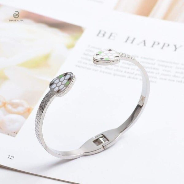 Bracelet argenté serpent, accessoire chic et original