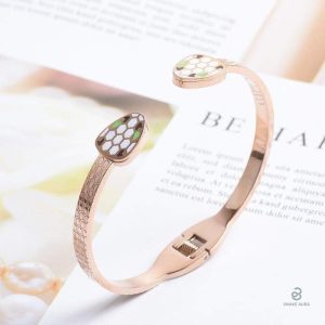 Bracelet serpent or rose, style unique et raffiné