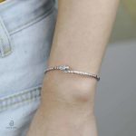 Bracelet serpent raffiné pour femme, style unique et moderne