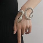 Bracelet serpent argenté grande taille élégant