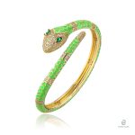 Bracelet serpent en zirconium vert, design élégant et contemporain