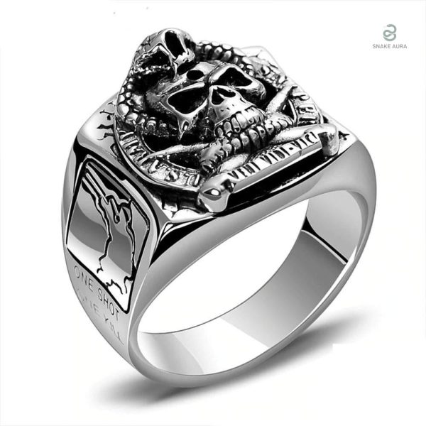 Bague serpent en argent avec crâne pour homme