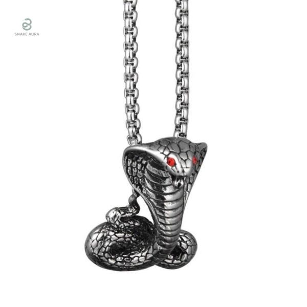 Collier serpent cobra royal élégant et fascinant