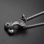 Bijou serpent en forme de cobra, design royal