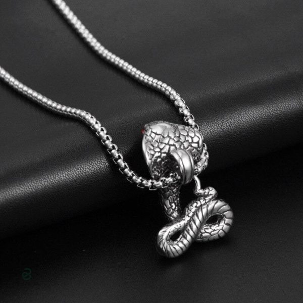 Accessoire serpent cobra, style audacieux et unique