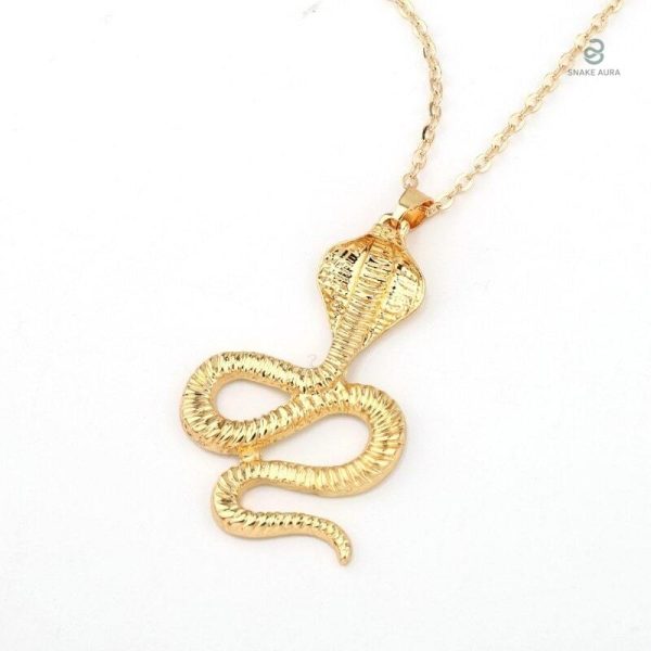 Collier Cobra design serpent, or élégant