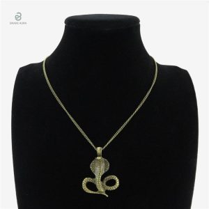 Collier serpent pour un look unique et audacieux