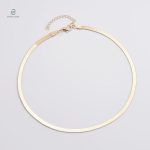 Accessoire serpent pour une allure chic