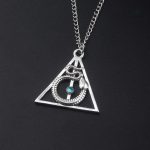 Collier serpent, symbole de mystère et de sophistication