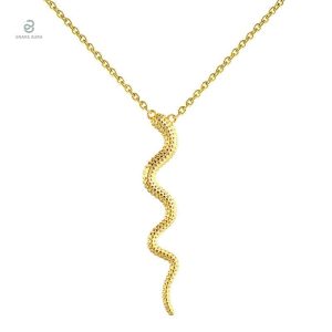 Collier serpent en argent, style délicat et raffiné
