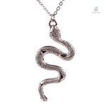 Collier Serpent en Acier Inoxydable - 3 Coloris Disponibles