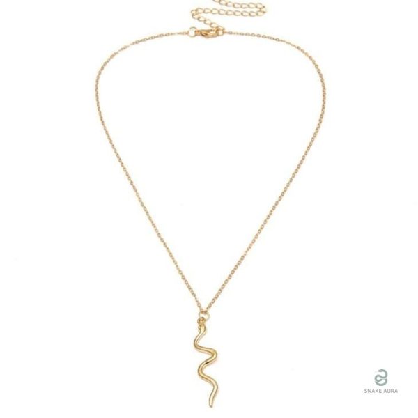 Collier serpent tendance, parfait pour une soirée