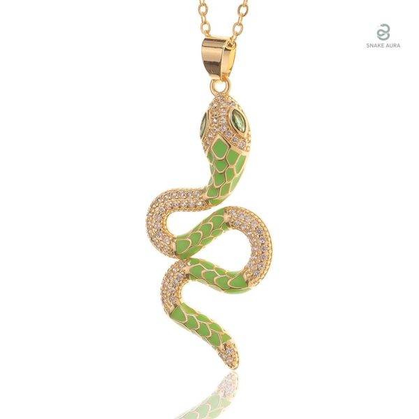 Collier serpent femme fantaisie vert élégant et unique