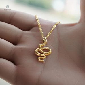 Bijou serpent or, parfait pour toutes les occasions