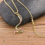 Collier Élégant Serpent Or avec Diamants Variés