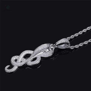 Accessoire masculin en argent, motif serpent avec strass