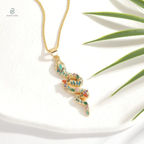 Collier Serpent aux couleurs vives, style bohème unique