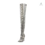 Cuissardes effet serpent, style audacieux et moderne