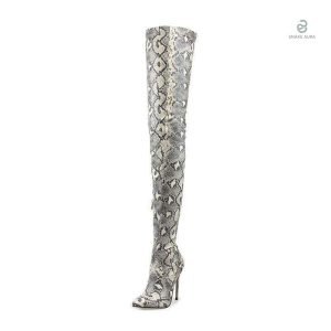 Cuissardes effet serpent, style audacieux et moderne