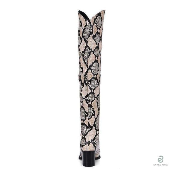 Chaussures cuissardes serpent pour un look tendance
