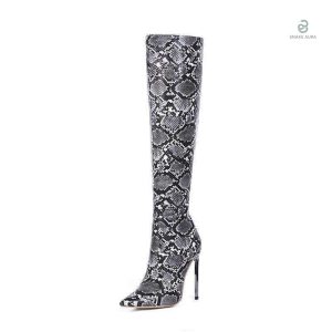 Cuissardes avec motif serpent tendance pour un look audacieux