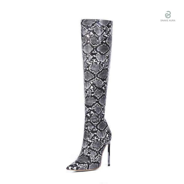 Cuissardes avec motif serpent tendance pour un look audacieux
