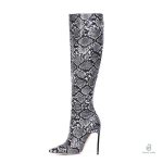Mode : cuissardes serpent pour une allure chic et moderne
