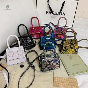 Sac Bleu de style serpent, taille compacte et élégante