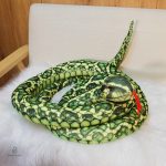 Peluche serpent vert douce et amusante pour les enfants