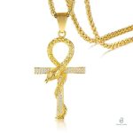 Collier serpent avec croix Ankh en design unique